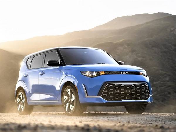 Đánh giá chi tiết Kia Soul 2023: Sự lột xác đầy bất ngờ