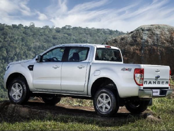 Có nên mua Ford Ranger XLS không?